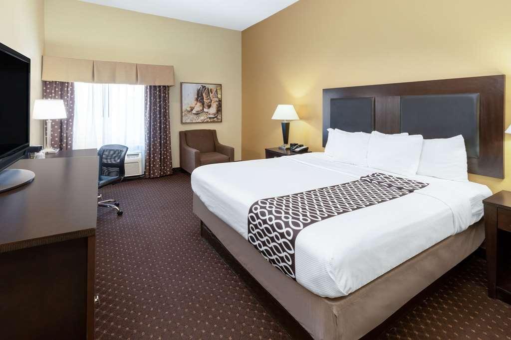 La Quinta By Wyndham Houston New Caney Room photo