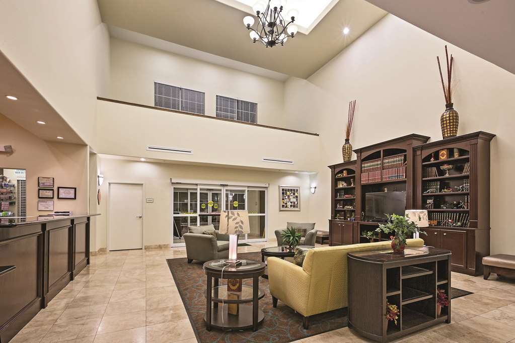 La Quinta By Wyndham Houston New Caney Interior photo